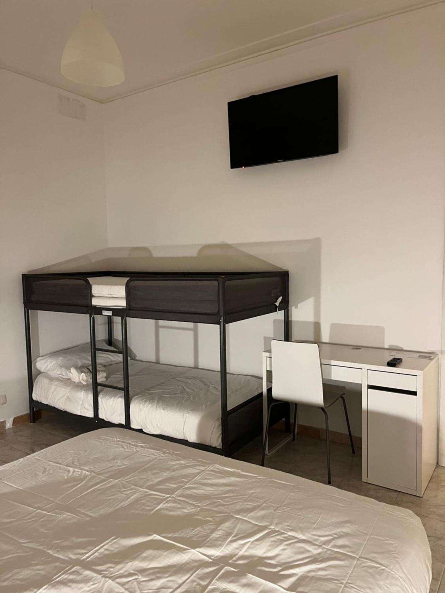 Scalo 71 Guest House Roma Eksteriør bilde